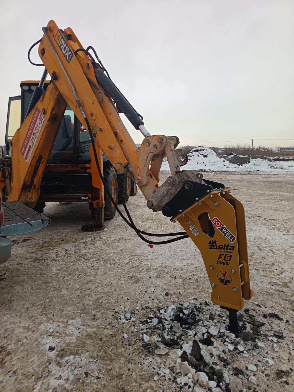 Гидромолот на экскаватор-погрузчик Delta F-5 - фото 1